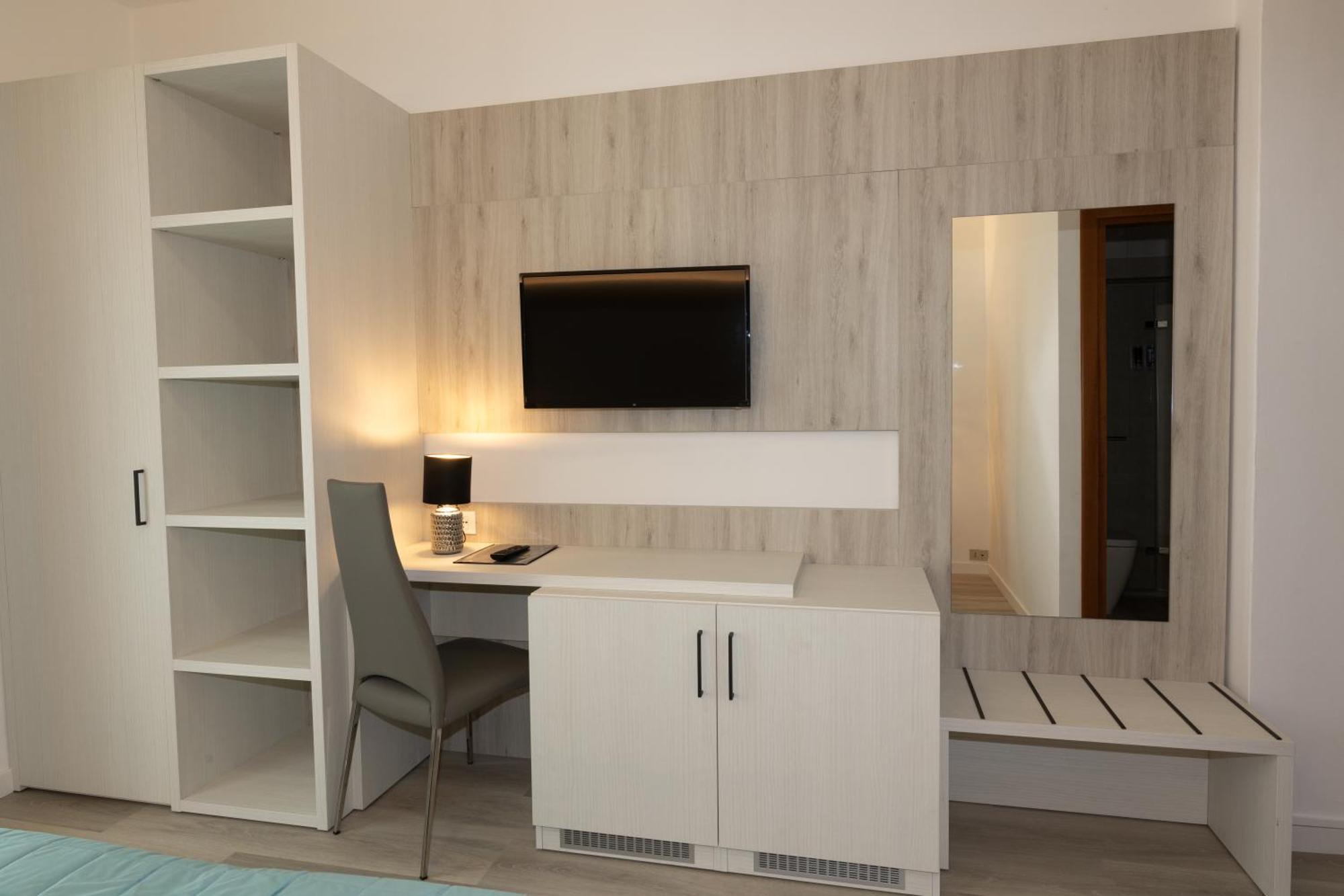 Hotel & Aparthotel Carinthia S Lido di Jesolo Bagian luar foto